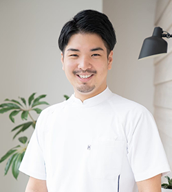 トトラスト整体院 代表 中小路 大輔先生